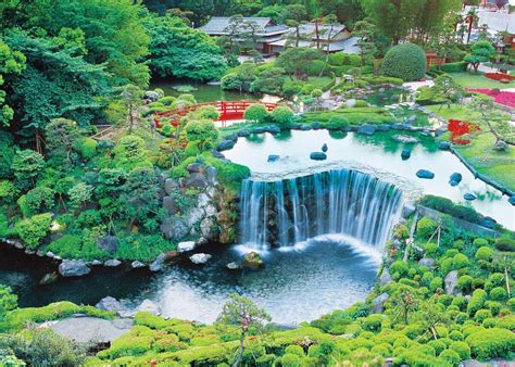 東京 庭園 おすすめ - 都市の喧騒を忘れる緑のオアシス